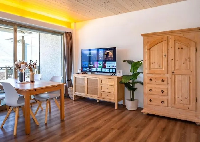 Marlis 180 View Swimming Pool And Parking Apartman Minusio